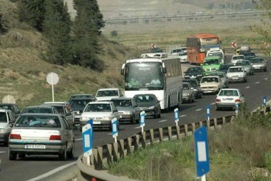 ترافیک سنگین در اغلب جاده های کشور