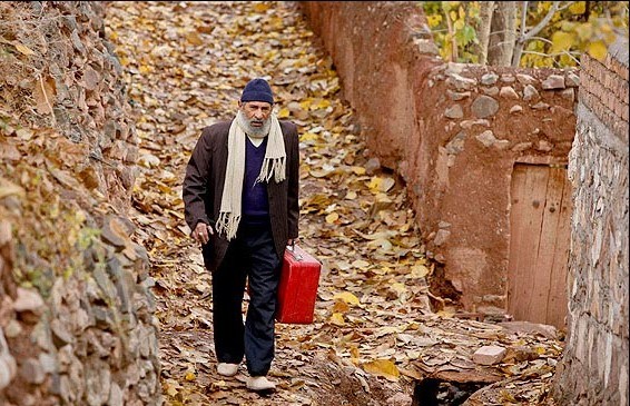 آغاز تصویربرداری دوباره سریال «روح الله» با محوریت زندگی امام خمینی/ این سریال در ایام ارتحال پخش می شود