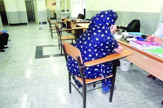 دستگیری زن قاچاقچی با 2 کیلو شیشه
