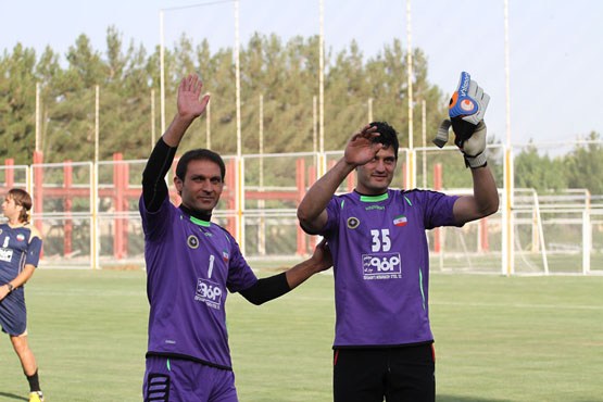 رحمان احمدی به جمع ملی‌پوشان فوتبال ملحق شد