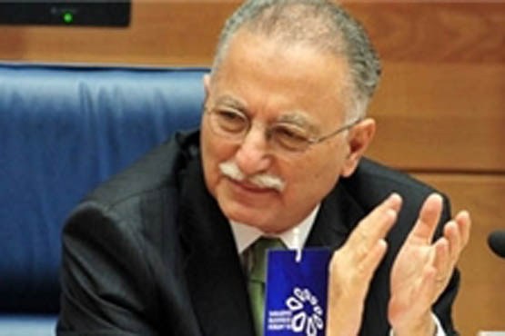 دیدار احسان اوغلو با مرسی در قاهره
