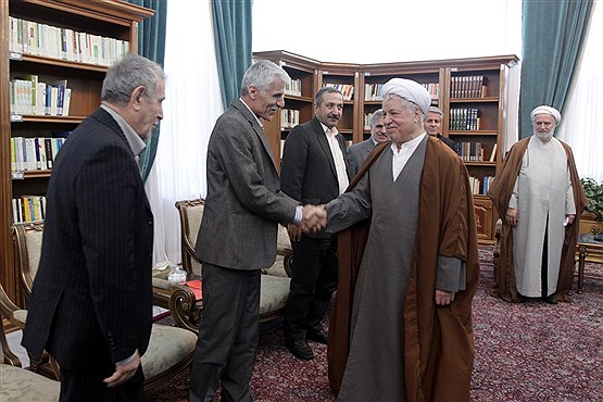 دیدار نمایندگان ادوار اهل سنت مجلس با هاشمی رفسنجانی