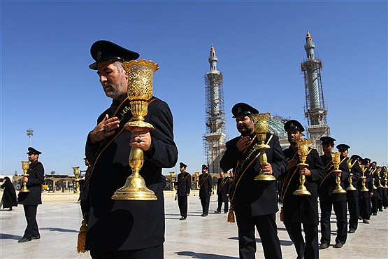 عزاداری خادمان حرم حضرت معصومه (س)