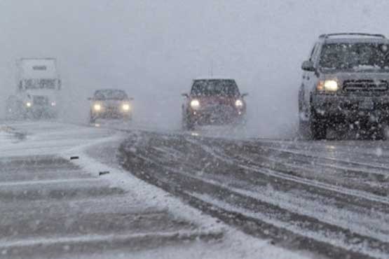 بارش برف و باران در محورهای ارتباطی استان تهران