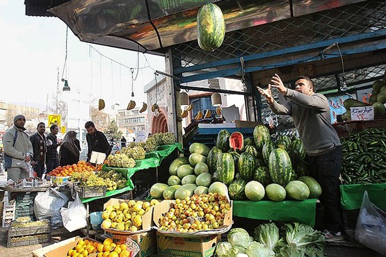 کاهش قیمت‌ها در میادین میوه و تره‌بار