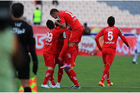 پرسپولیس با ۱۹ بازیکن عازم شیراز شد