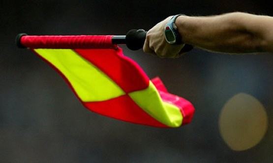 داوری دختر محجبه در فوتبال/عکس داوری دختر محجبه در فوتبال/عکس