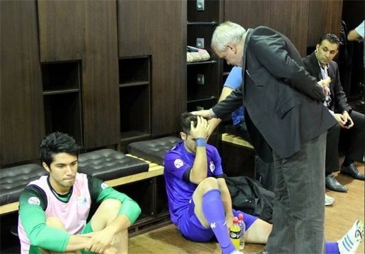 پرسپولیس تا بخواهد به استقلال برسد، لیگ تمام شده