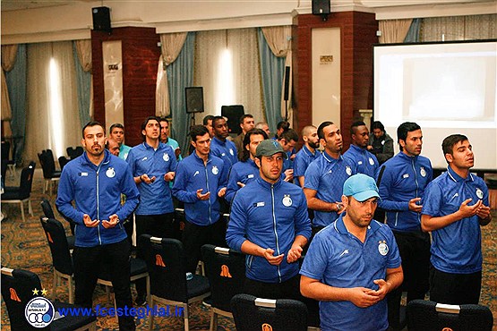 استقلال و الشباب با تساوی به رختکن رفتند