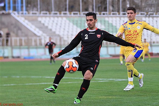 عالیشاه: با پرسپولیس قرارداد دارم