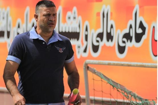 علی دایی برد تیمش را به خانواده «مهدی نفر» تقدیم کرد