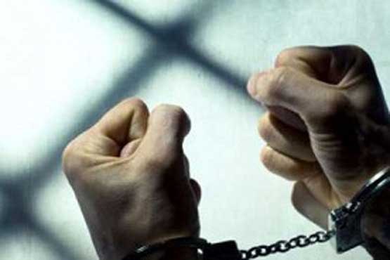 خبرنگار قلابی در قهوه خانه دستگیر شد