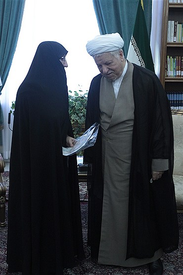 دیدار اعضای جمعیت پیروان حضرت زینب(س) با هاشمی رفسنجانی