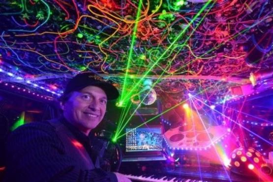 هیجان انگیزترین تاکسی دنیا |عکس|