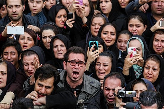 خاکسپاری پاشایی به تعویق افتاد