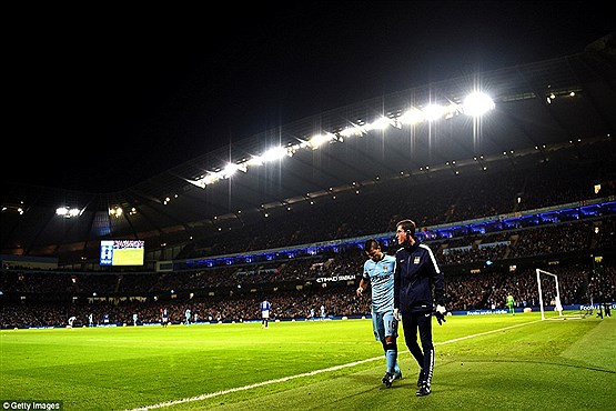 مصدومیت نگران کننده بهترین بازیکن کنونی لیگ برتر+[مجموعه عکس]