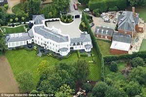 ستاره های فوتبال و خانه های مجلل شان+[مجموعه عکس]