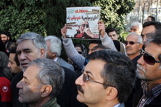 ورزشی‌ها در مراسم تشییع پیکر مرتضی احمدی+[مجموعه عکس]