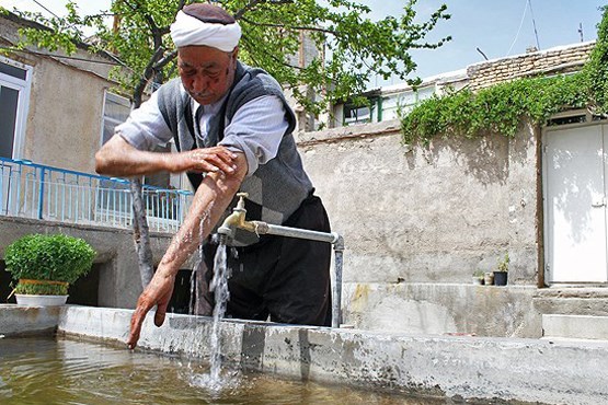 وضو گرفتن برای نماز، قبل از وقت آن، چه حکمی دارد؟