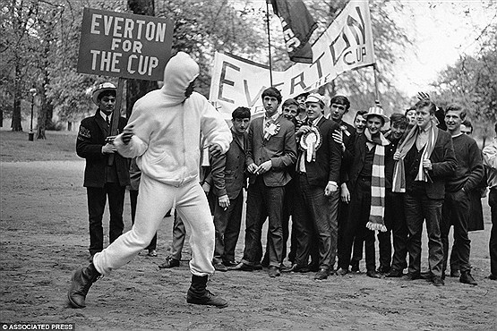 تصاویری نایاب از تمرین محمد علی کلی در جوانی +[مجموعه عکس]