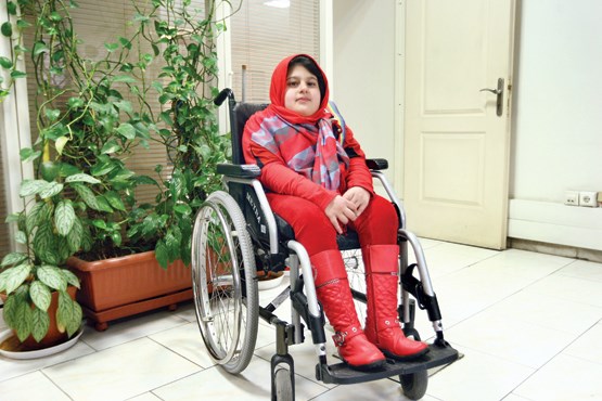 همبازی‌های دختر ۹ ساله: سوند، شنت، ویلچر، و زخم زبان [+عکس]