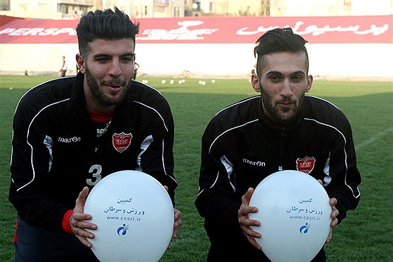 مبارزه با سرطان در تمرینات پرسپولیس +[مجموعه عکس]