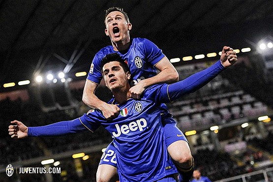 بانوی پیر همچنان می تازد +[مجموعه عکس]