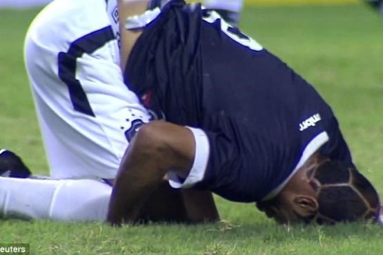 مدل عجیب و جالب موی یک بازیکن +[مجموعه عکس]