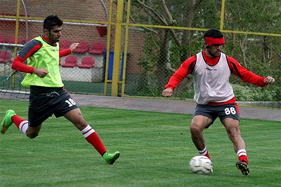 تمرینات پرسپولیسی ها زیر نظر کریم باقری +[مجموعه عکس]