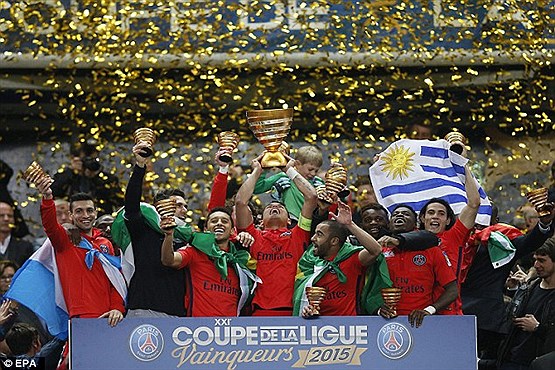 قهرمانی پاریسی ها در فرانسه +[مجموعه عکس]