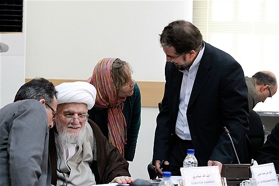 گفتگوی دینی با اندیشمندان مدرسه عالی دینی هاتفورد آمریکا
