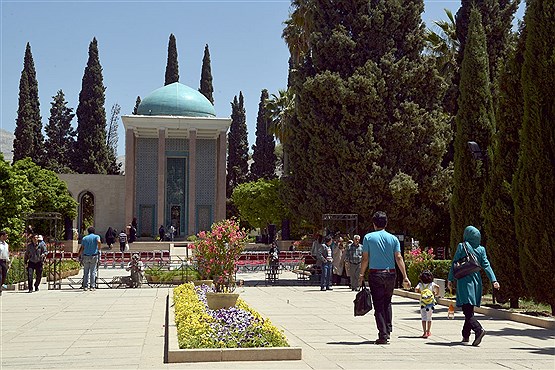 بمناسبت روز بزرگداشت سعدی