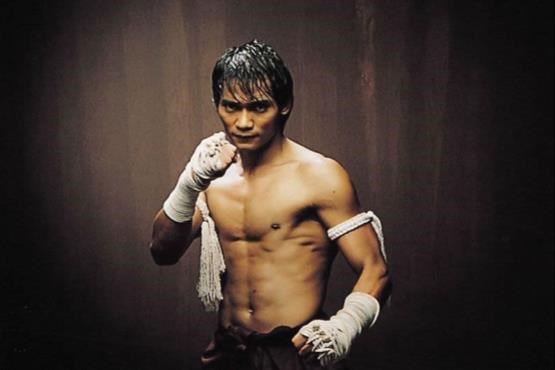 اجرای فنون رزمی "موآی تای" توسط تونی جا +فیلم