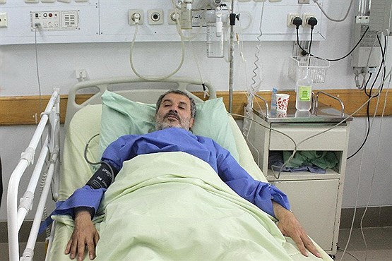 مایلی کهن در بستر بیماری +[مجموعه عکس]