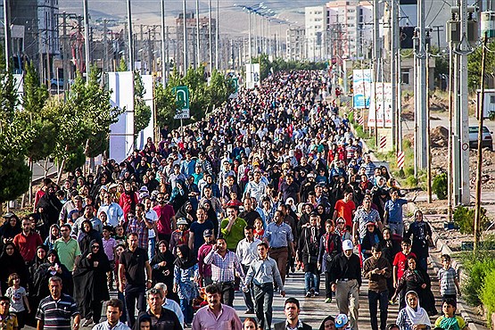 همایش بزرگ پیاده روی خانوادگی در تبریز