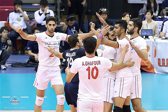 شکست ملی پوشان والیبال برابر روسیه +[مجموعه عکس]