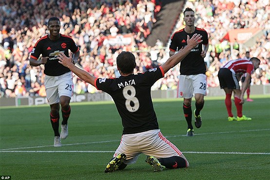 پیروزی دشوار شیاطین سرخ +[مجموعه عکس ]