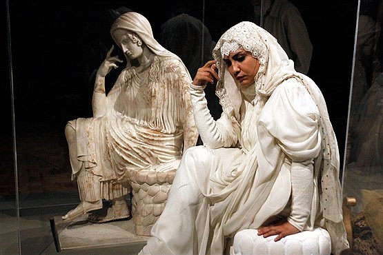 نمایش چهار مجسمه پنه لوپه
