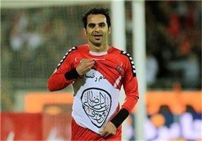 هادی نوروزی در کنار دیگ نذری +عکس