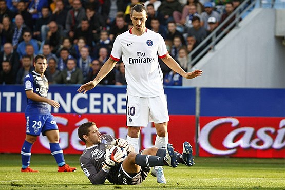 پیروزی پاری سن ژرمن با درخشش زلاتان ابراهیموویچ +[مجموعه عکس]