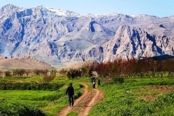 بهشت کرمانشاه در ماه اردیبهشت + اسلاید شو