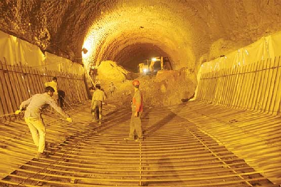 زندگی در اعماق 30 متری زمین