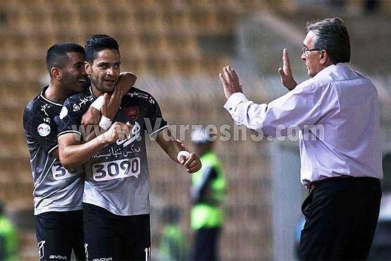 پرسپولیس با برد آغاز کرد