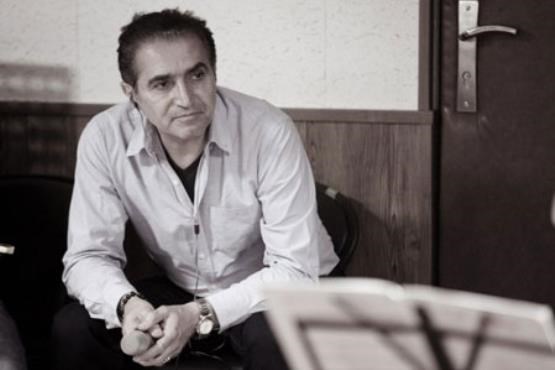 "بگو که عاشق منی" نام ترانه جدید فریدون آسرایی+عکس "بگو که عاشق منی" نام ترانه جدید فریدون آسرایی+عکس