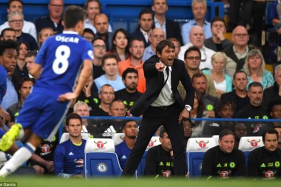 واکنش های "کونته" پس از نخستین پیروزی فصل (عکس) واکنش های "کونته" پس از نخستین پیروزی فصل (عکس)