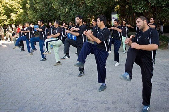 مردان ایرانی ۱۴ ماه کمتر از زنان عمر می‌کنند