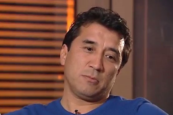 خداداد عزیزی یک جلسه محروم شد