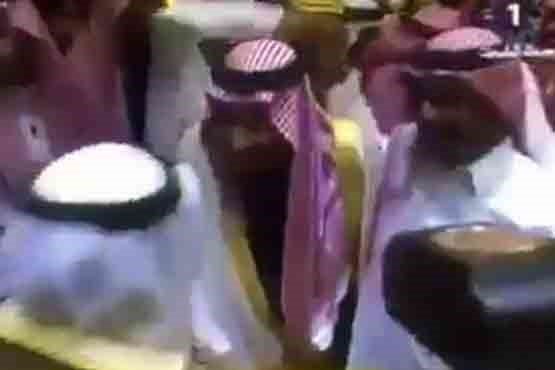 عاقبت سلفی گرفتن با ملک سلمان!