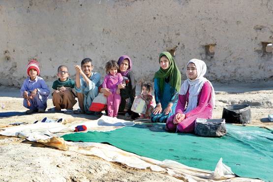 کمک هزینه کمیته امداد به زنان سرپرست خانواری که ازدواج می کنند