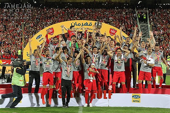 جلال حسینی در جشن قهرمانی پرسپولیس محو شد